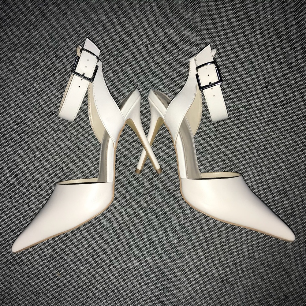 Victoria’s Secret Heel with Ankle Strap